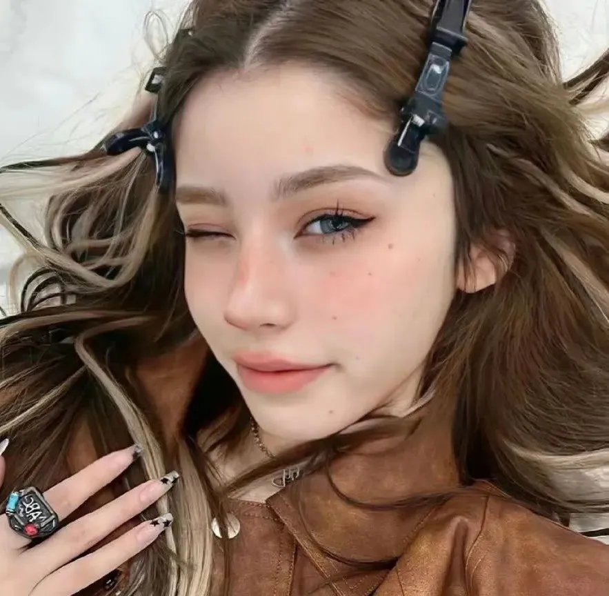 铁蹄慈泪